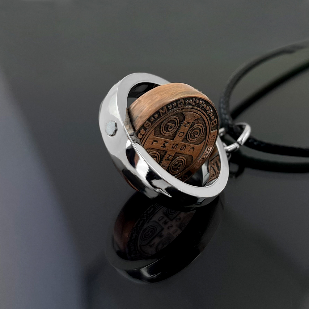 New St Benedict Medal Necklace - Jewelry & Watches Sp Z Oo Janów Lubelski ulasan dan harga